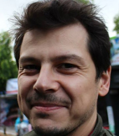 Simon LOUVET