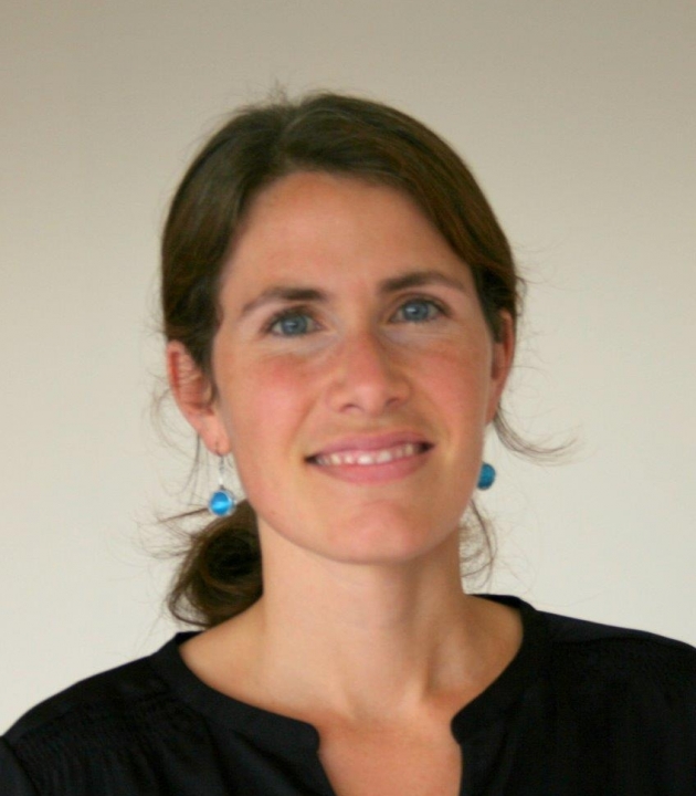 Véronique RENAUD