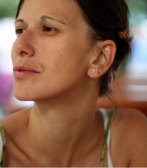 Ања Срећковић