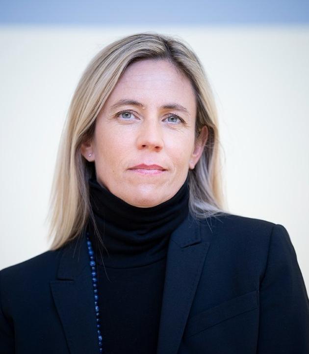 Caroline ARMANGE DUMONT