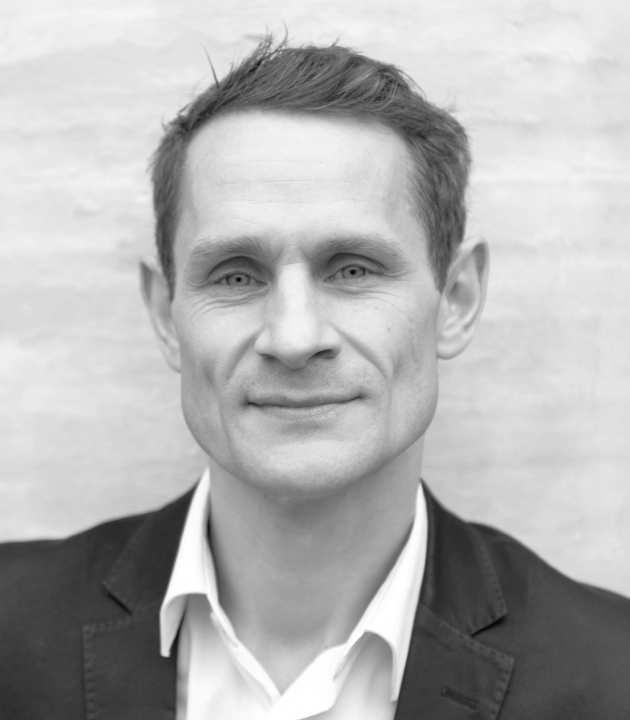 NICOLAS DUVACHER
