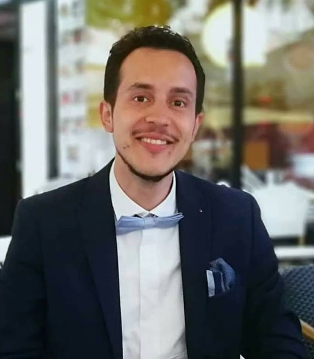 SAM KHOZAMA