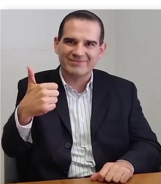 Victor Manuel Martinelli Martinez