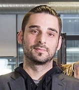 Maxence Devoghelaere