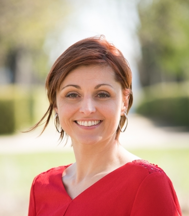 Julie PLUCHOT