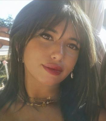 Kenza Lozano